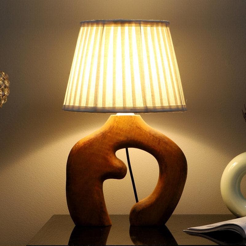 Buy Vesara Stag Table Lamp Table Lamp from Vaaree