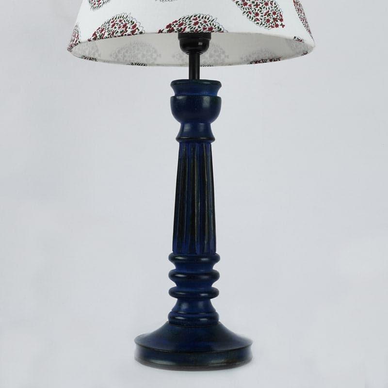 Table Lamp - White Willow Corale Table Lamp