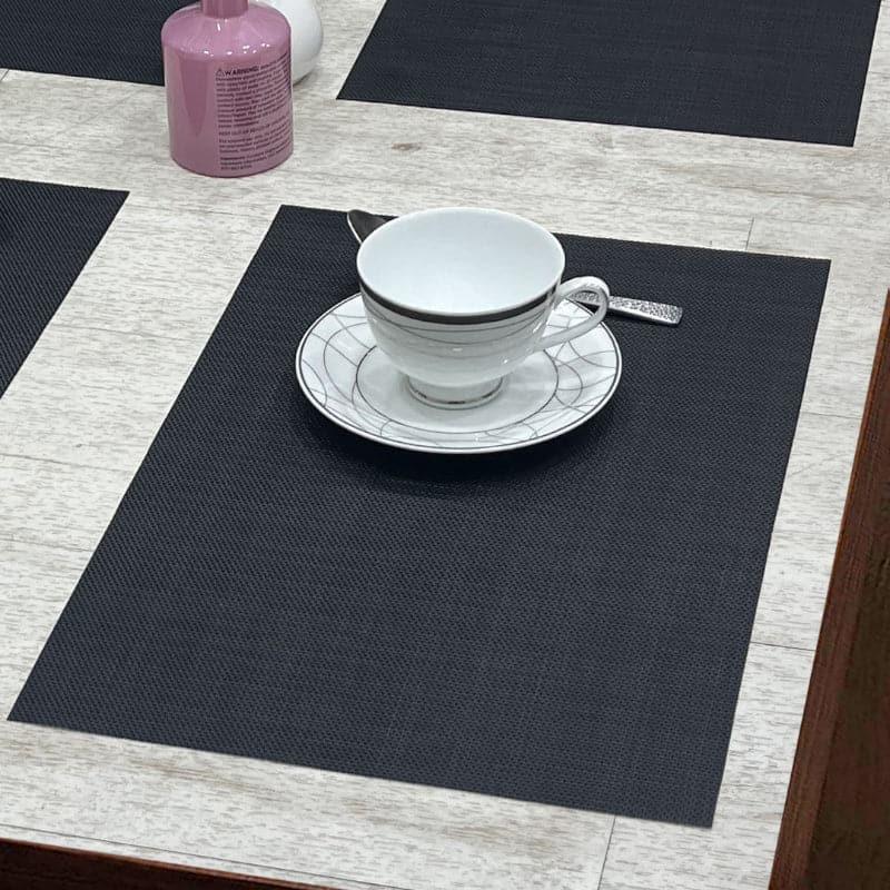 Buy Lora Woven Placemat - Set Of Six Table Mats from Vaaree