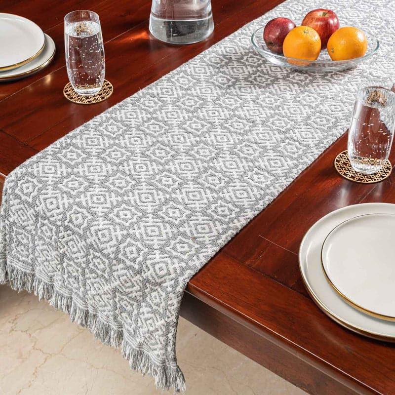 Buy Sarsoa Table Runner Table Runner from Vaaree