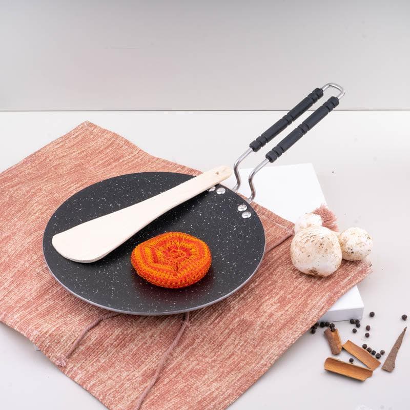 Buy Willa Non Stick Tawa - 26 CM Roti Tawa from Vaaree