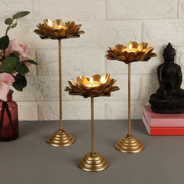 Buy Phoola Tealight Holder - Set Of Three Candle Holders from Vaaree