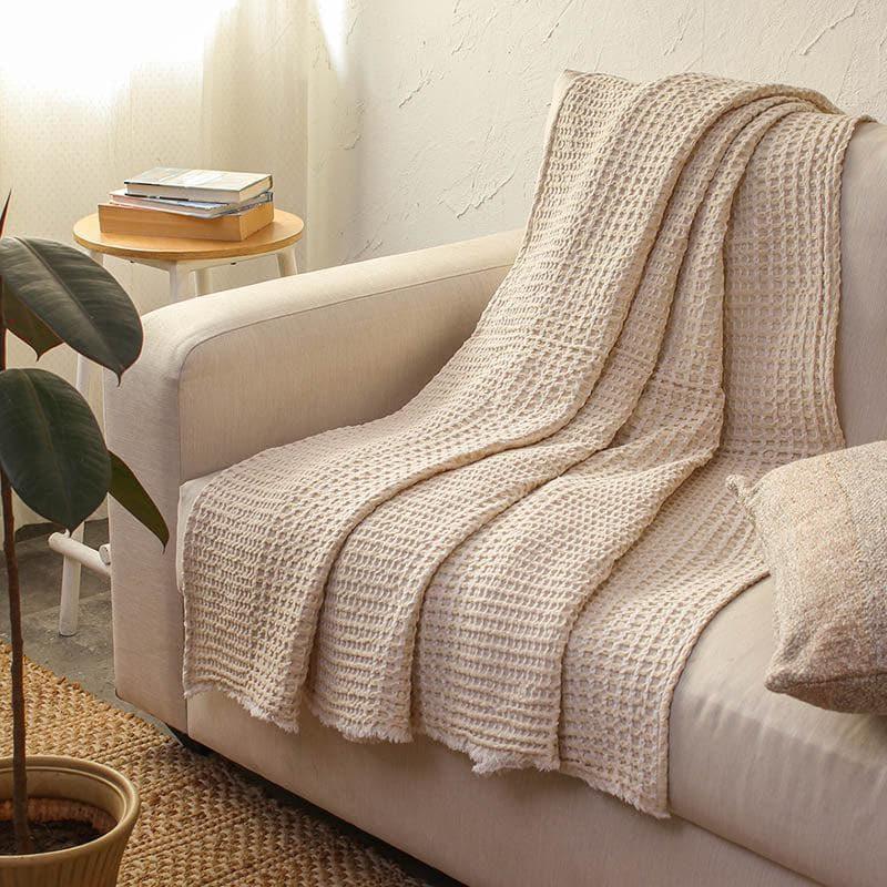 Buy Karakoram Throw - Natural & White Throws from Vaaree