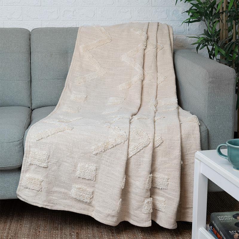 Buy Izuma Tufted Throw Throws from Vaaree