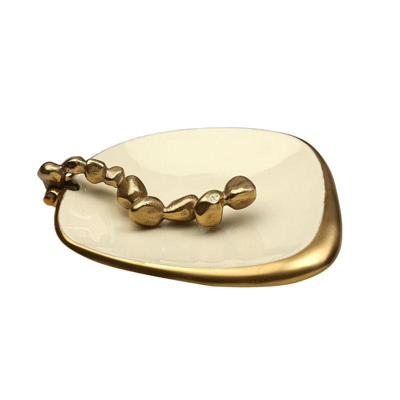 Buy Neva Napkin Holder - Gold Tissue Holder from Vaaree