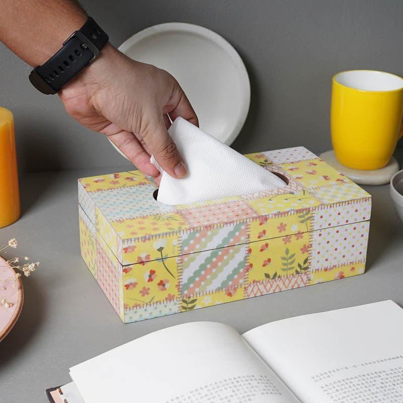 Buy Tiriso Tissue Box Tissue Holder from Vaaree