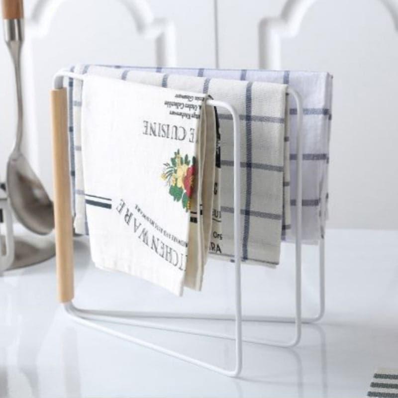 Buy Wipe Mate Foldable Napkin Holder - White Tissue Holder from Vaaree