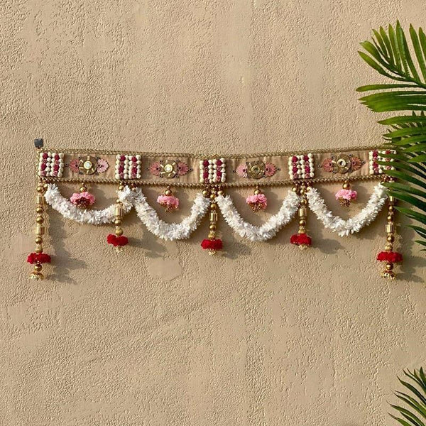 Buy Jwala Festive Thoran Toran from Vaaree