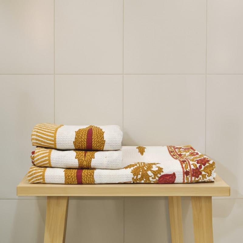 Buy Towel Sets - Mriksha Waffle Towel Combo - Set Of Three at Vaaree online