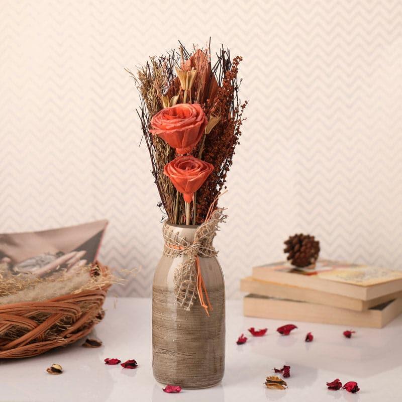 Buy Alsike Vase With Dry Flowers - Orange Vase from Vaaree