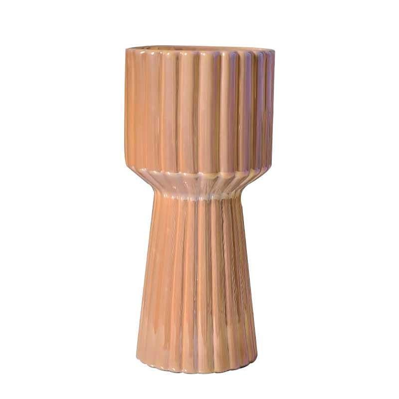 Buy Artistic Impression Vase Vase from Vaaree