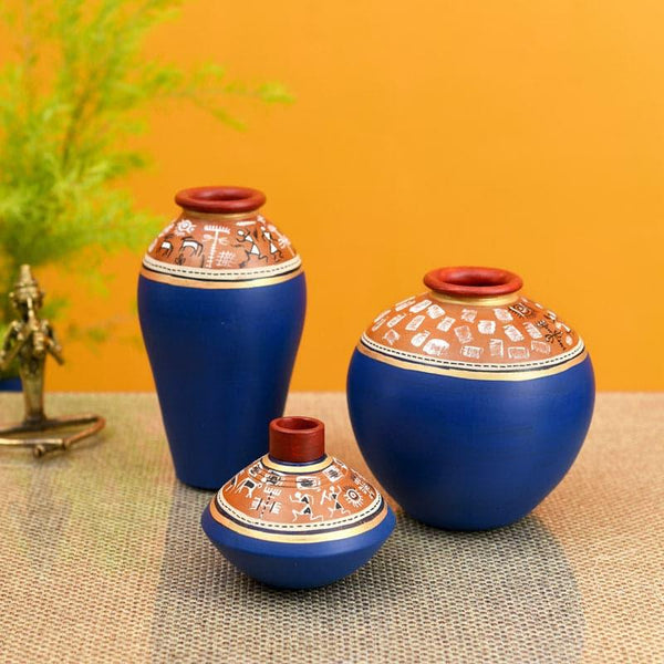 Buy Vase - Consus Tribal Terracotta Vase - Set Of Three at Vaaree online