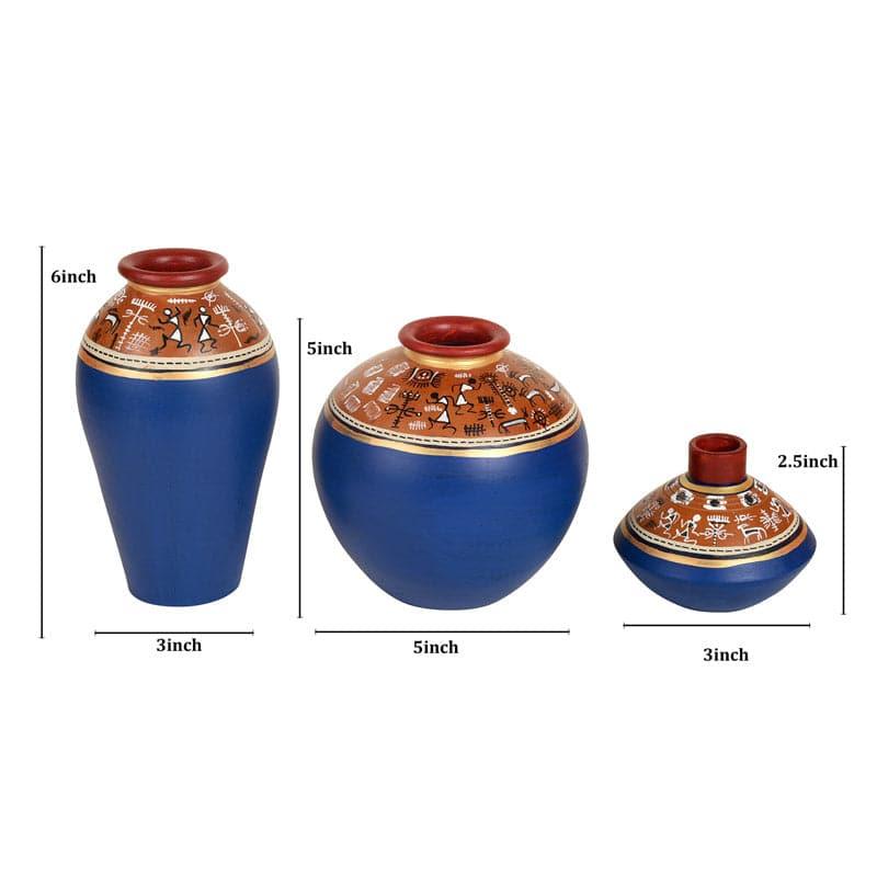 Buy Consus Tribal Terracotta Vase - Set Of Three Vase from Vaaree