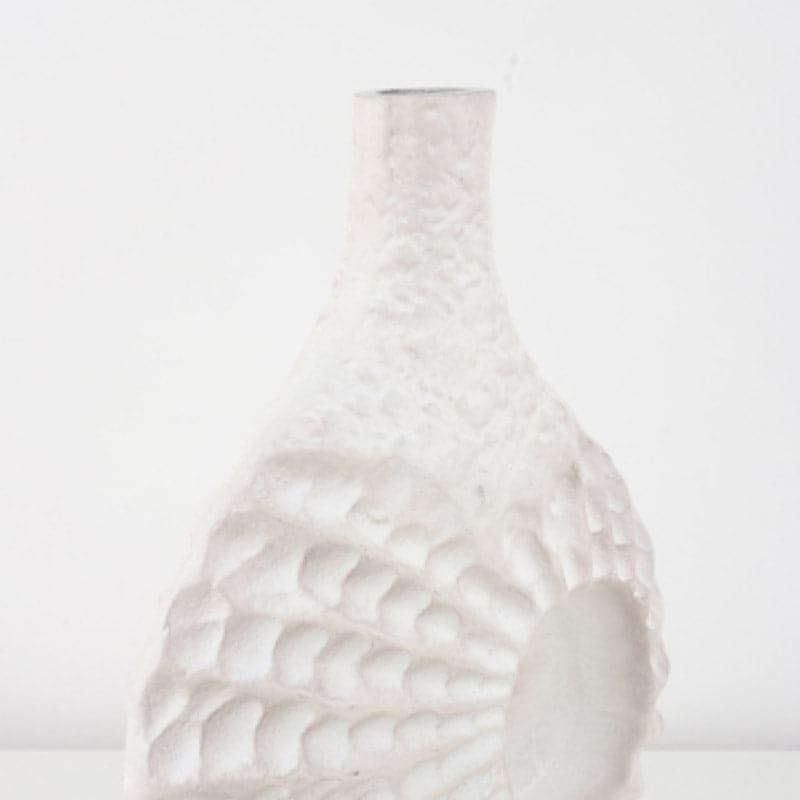 Buy Counch Call Vase - White Vase from Vaaree