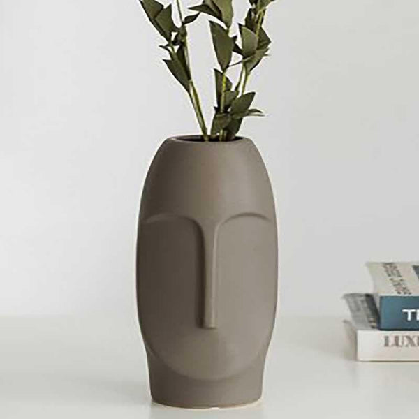 Buy Vase - Curious Curves Vase at Vaaree online