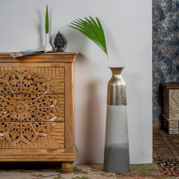 Buy Vase - Cynara Flower Vase at Vaaree online