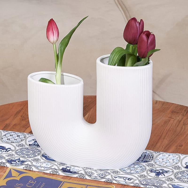 Buy Dally Valley Vase - White Vase from Vaaree