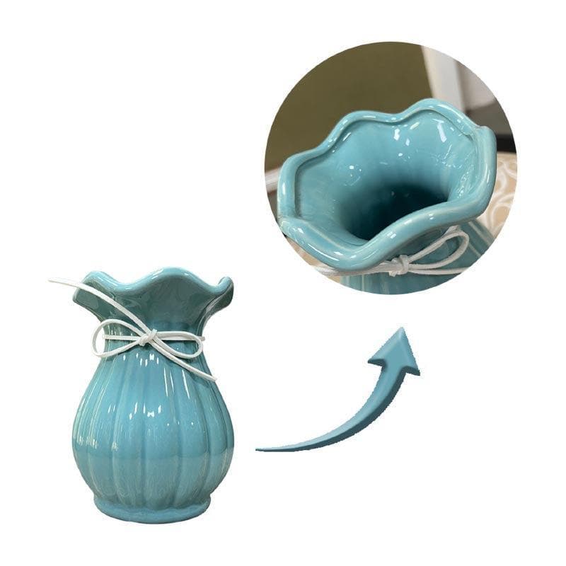 Buy Eclectic Elegance Vase - Blue Vase from Vaaree