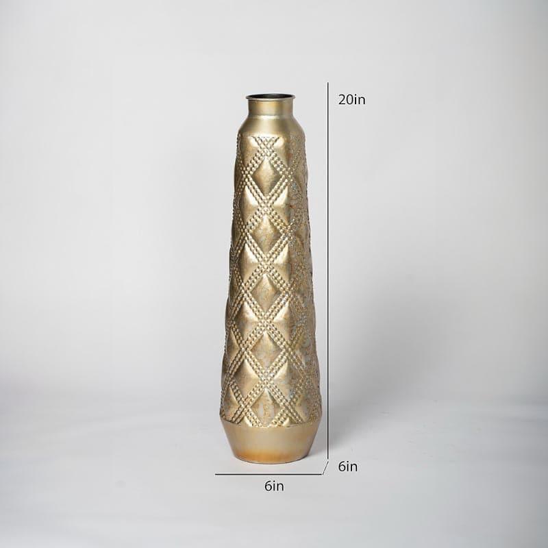 Buy Vase - Elite Epiphany Vase at Vaaree online