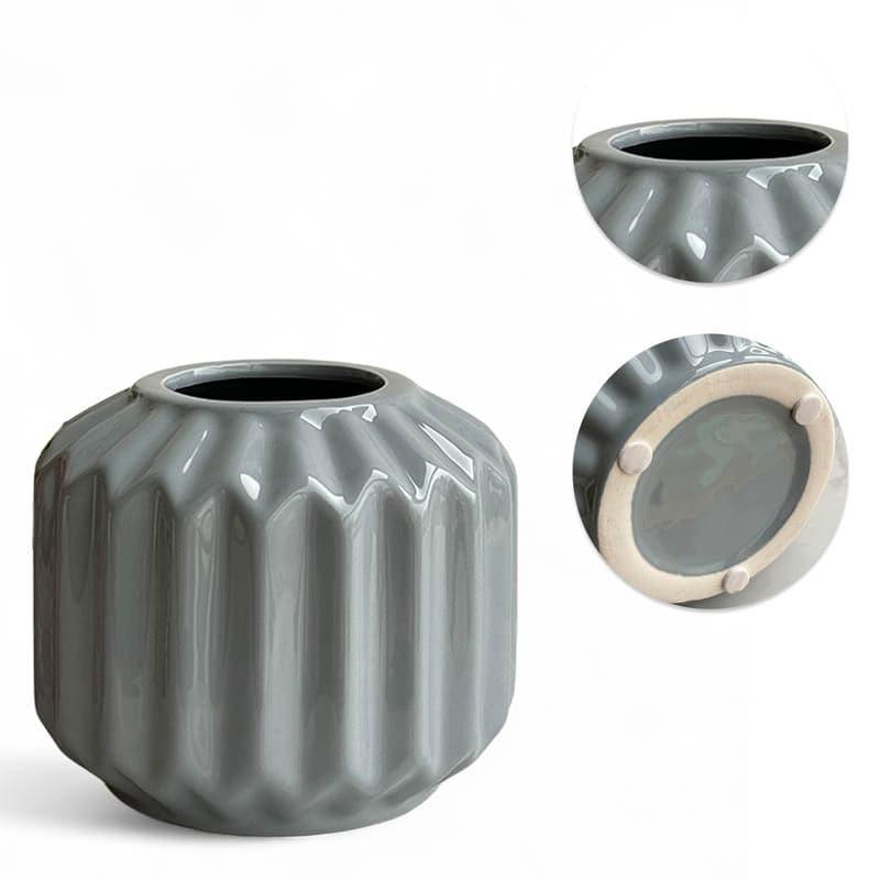 Buy Esko Edge Vase - Grey Vase from Vaaree