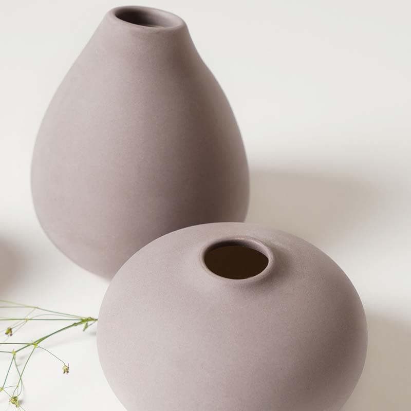 Buy Esoteric Vases (Purple) - Set of Three Vase from Vaaree