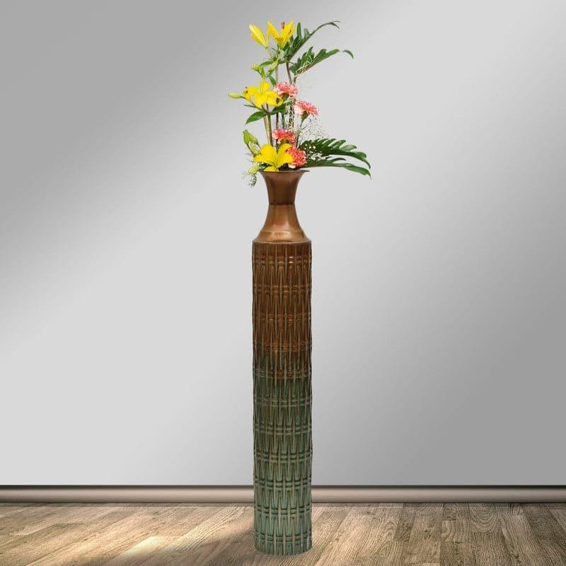 Buy Fedora Fanta Floor Vase Floor Vase from Vaaree