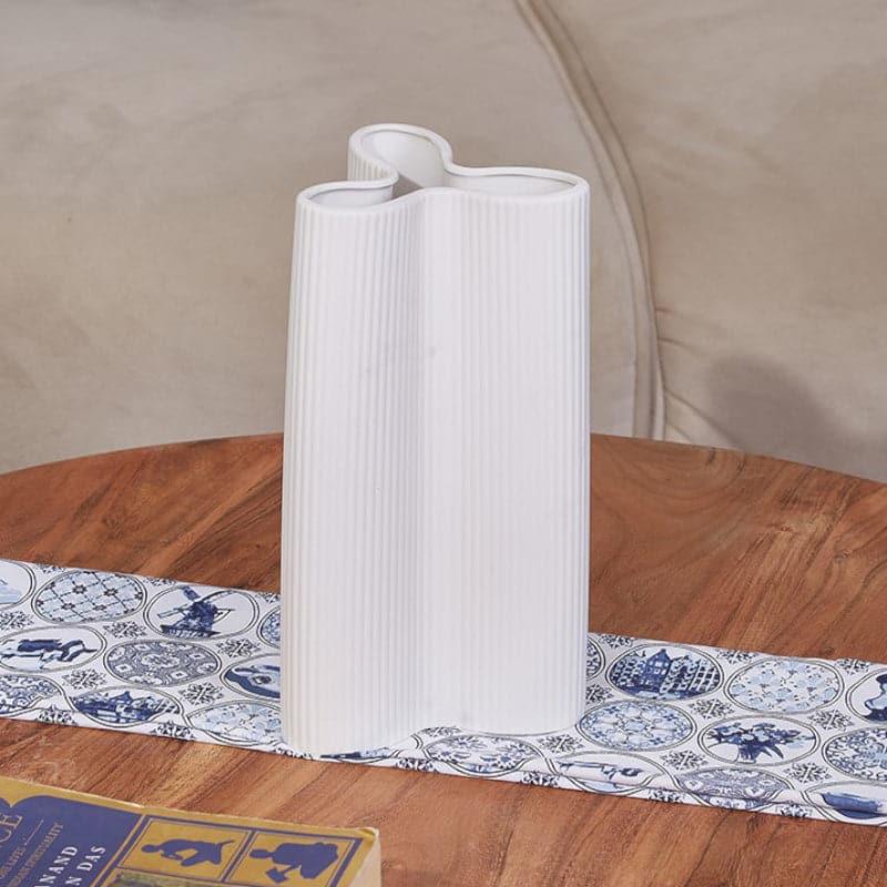 Buy Floro Fold Trio Vase - White Vase from Vaaree