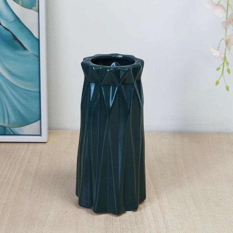 Buy Funkadelic Flower Vase - Green Vase from Vaaree