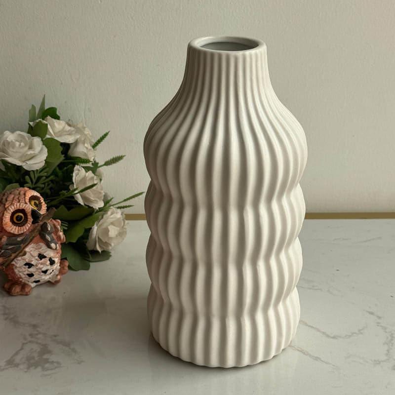 Buy Gaama Ceramic Vase - White Vase from Vaaree