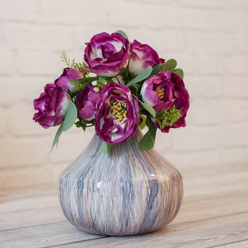 Buy Geloria Short Metal Vase Vase from Vaaree