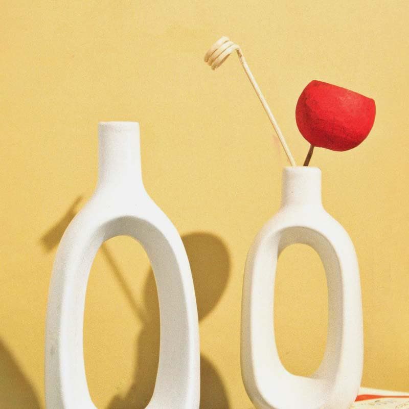 Buy Gunnen Vases (White) - Set of Two Vase from Vaaree