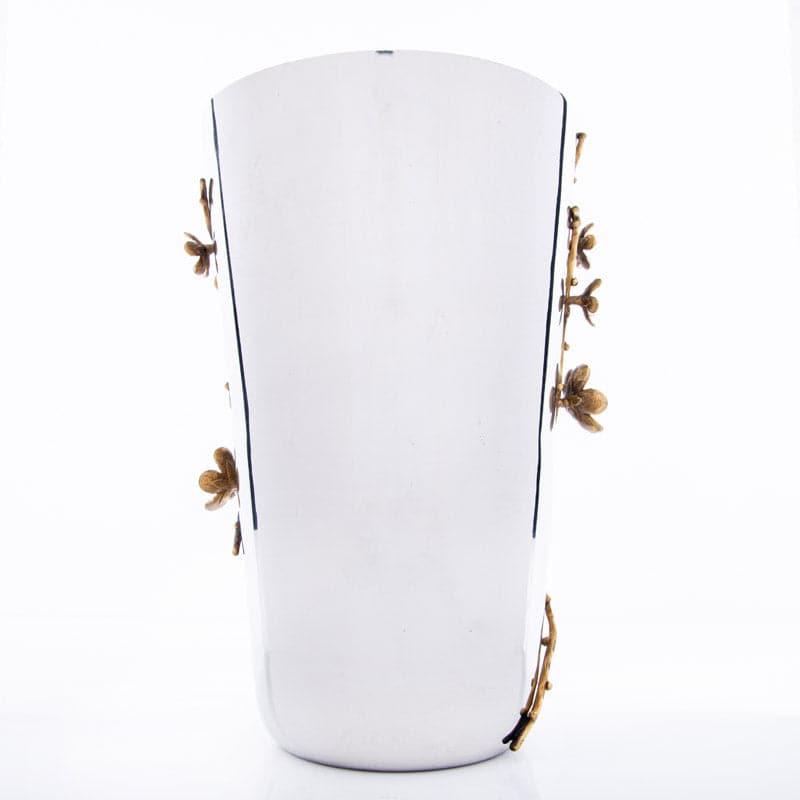 Buy Gura Flora Vase Vase from Vaaree