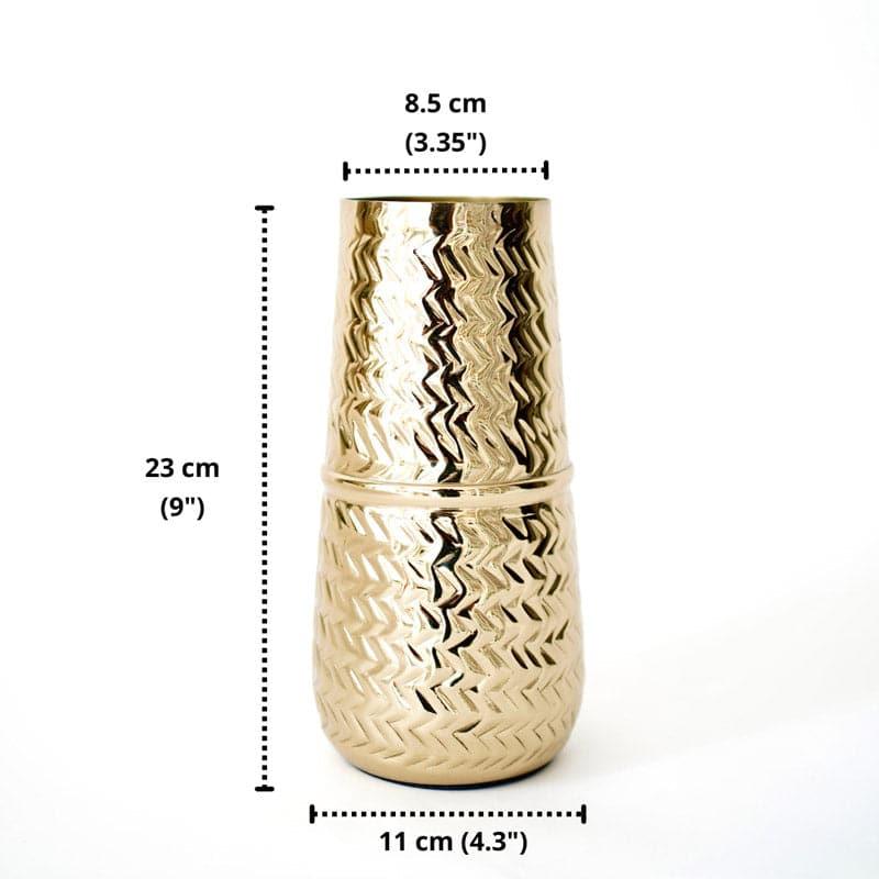 Buy Harpa Metal Vase Vase from Vaaree