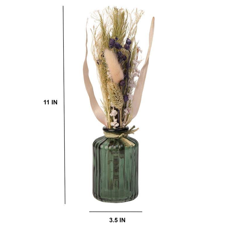 Buy Ivania Vase With Dry Flowers - Lavender Vase from Vaaree