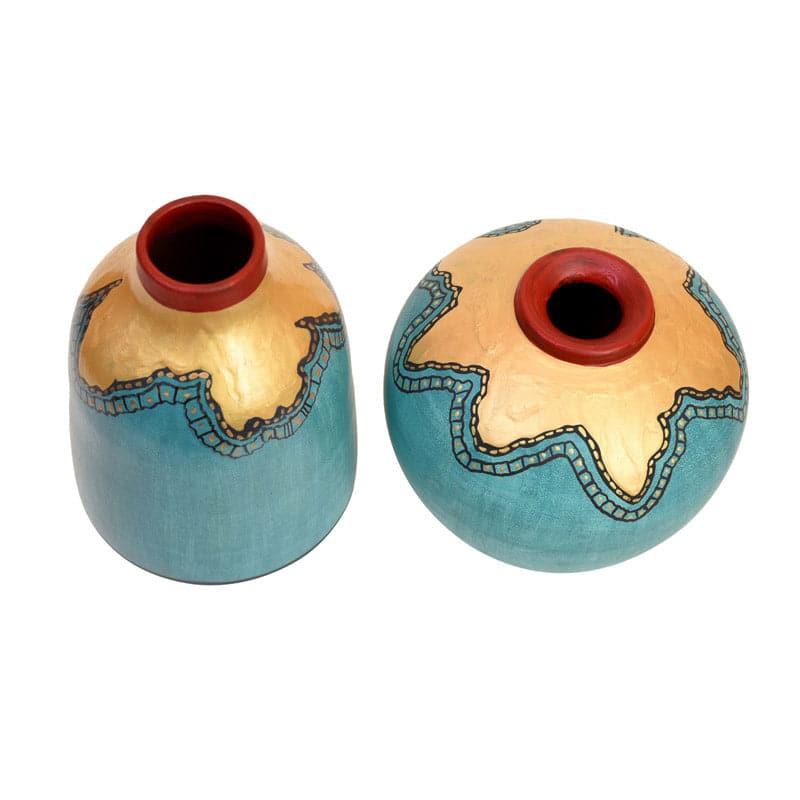 Buy Kachoria Tribal Terracotta Vase - Set Of Two Vase from Vaaree