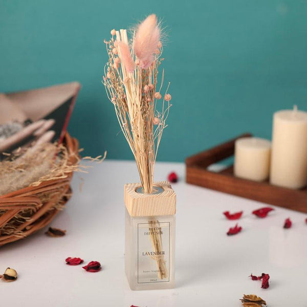 Vase - Kalmia Vase With Dry Flowers - Dark Pink