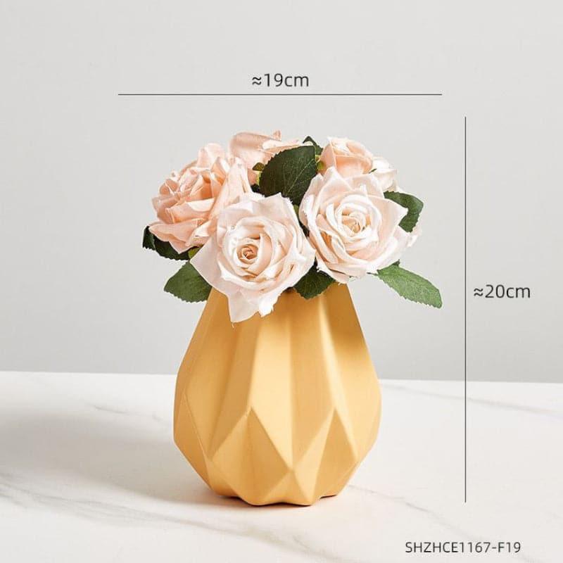 Buy Kathoshi Geometric Vase - Yellow Vase from Vaaree