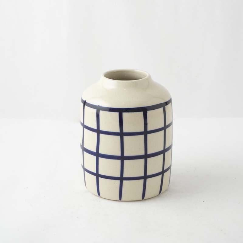 Buy Lola Ceramic Vase Vase from Vaaree