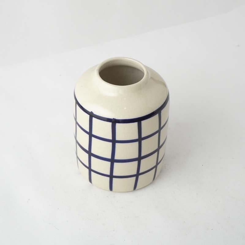 Buy Lola Ceramic Vase Vase from Vaaree