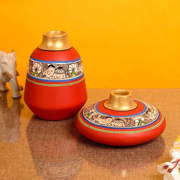 Buy Vase - Lumamba Tribal Terracotta Vase - Set Of Two at Vaaree online