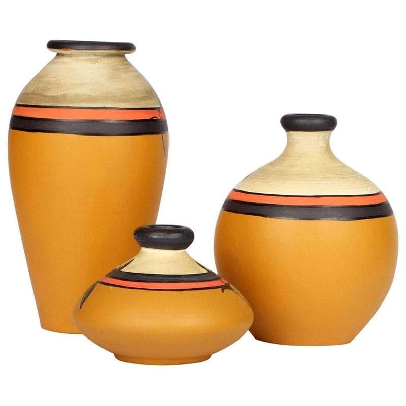 Buy Melrose Tribal Terracotta Vase - Set Of Three Vase from Vaaree