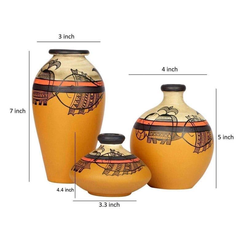 Buy Melrose Tribal Terracotta Vase - Set Of Three Vase from Vaaree