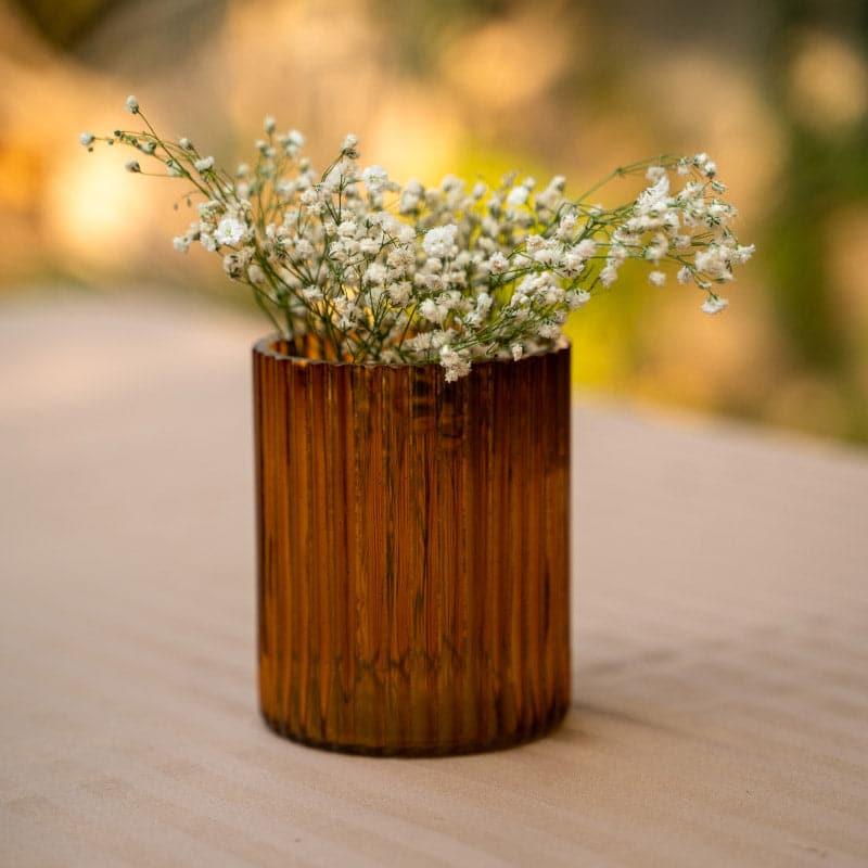 Buy Minoya Short Vase - Brown Vase from Vaaree