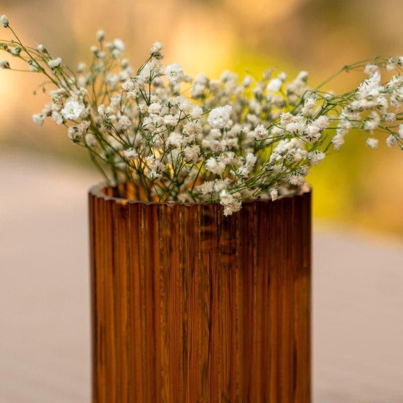 Buy Minoya Short Vase - Brown Vase from Vaaree