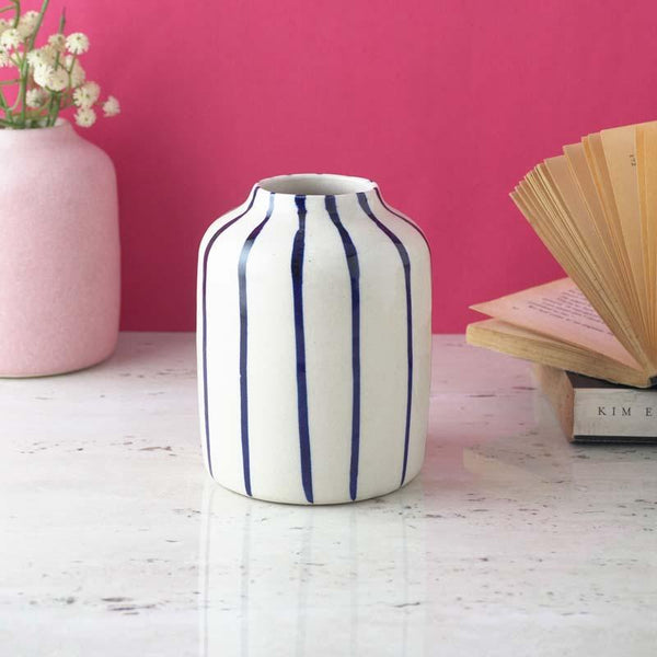 Buy Moina Ceramic Vase Vase from Vaaree