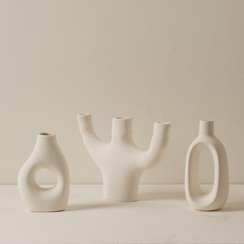 Buy Olla Lure Vase - Set Of Three Vase from Vaaree