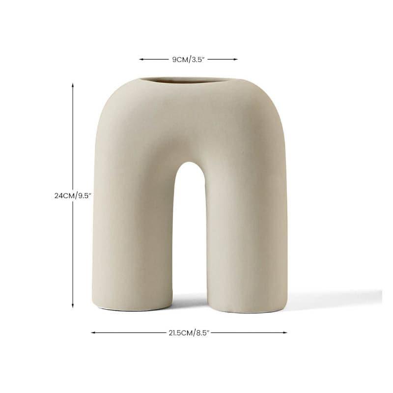 Buy Oslo U Vase Vase from Vaaree