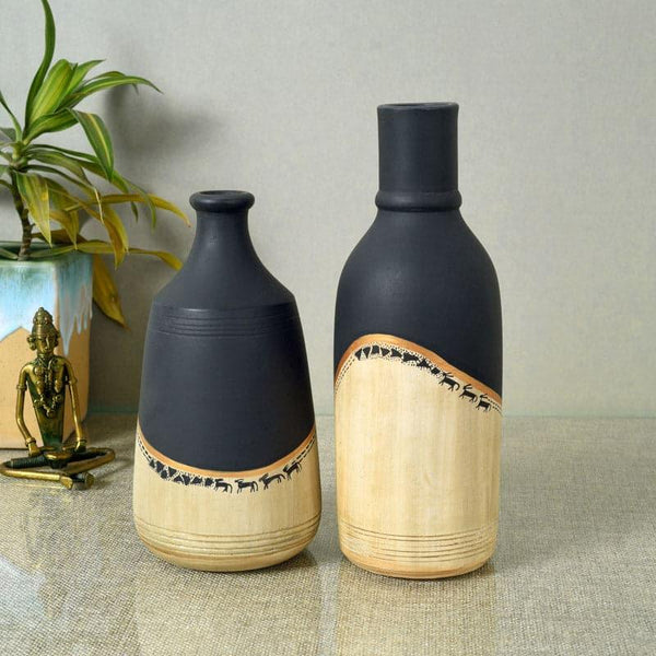 Buy Perata Bloom Vase - Set Of Two Vase from Vaaree