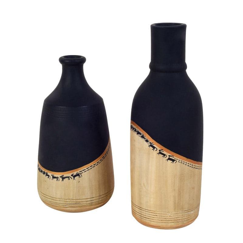 Buy Perata Bloom Vase - Set Of Two Vase from Vaaree