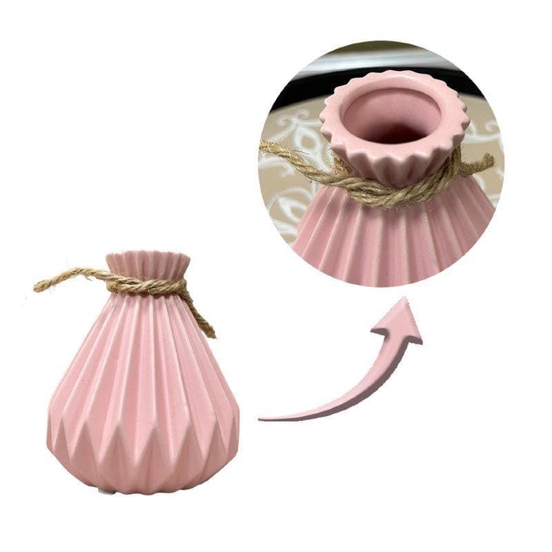 Buy Playful Ceramic Vase - Pink Vase from Vaaree